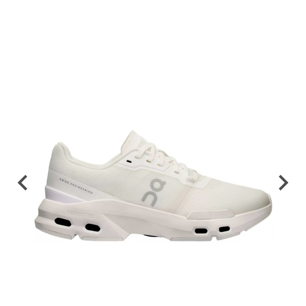 On Running Women's Cloudpulse Training Shoes - Size 8 NWT&Box